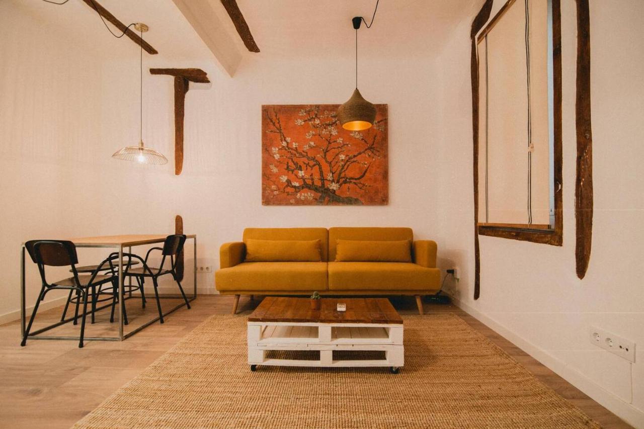 Charming Design Apartment Reina Sofia Мадрид Екстер'єр фото